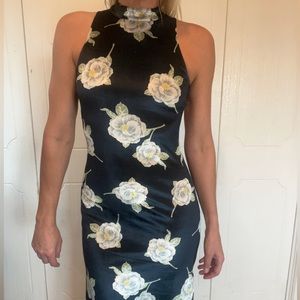 MINKPINK | ORIENTAL BLOOM VELVET DRESS IN BLACK SZ M